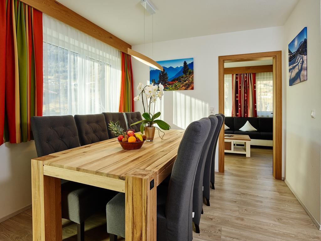 Ferienhaus Patrick Apartman Sölden Szoba fotó